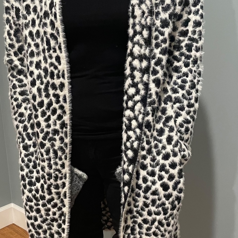 Leopard Print Sweater/Duster